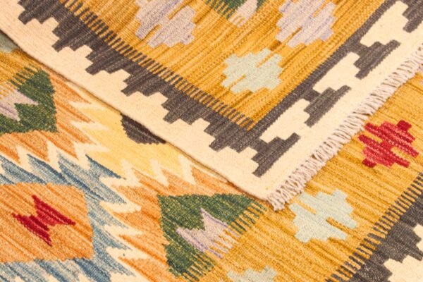 Runner Rug Kilim Exquisite Design for Hallway, Bedroom or Living room. Handwoven Wool Rug, Reversible and Organically Dyed Permanent Colors - Image 3