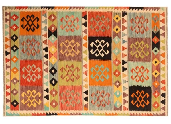 Large and Intricate Patterned Kilim Rug Handwoven with Pure Lamb Wool